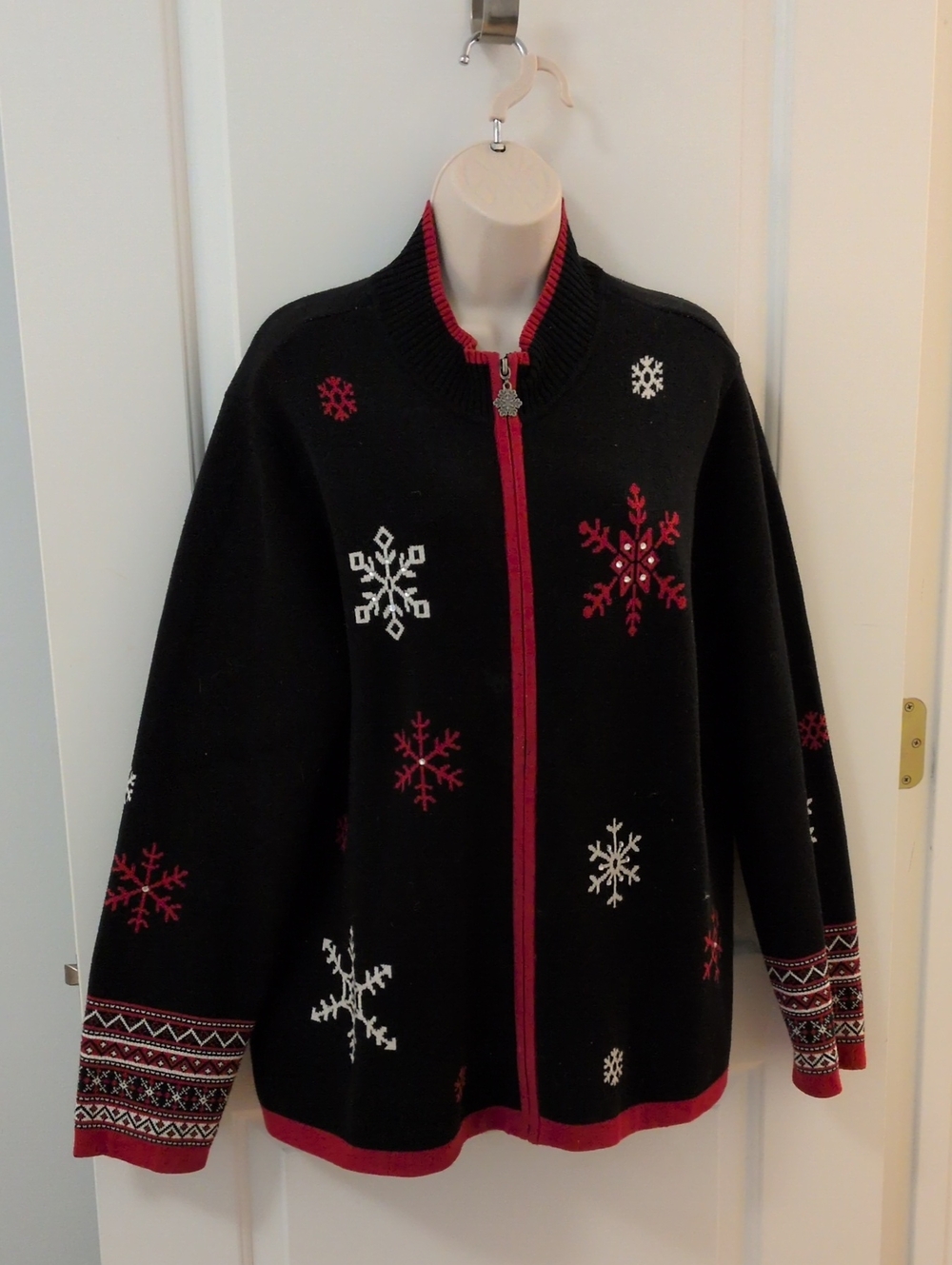 Vintage beckenridge Woman Snowflake Cardigan